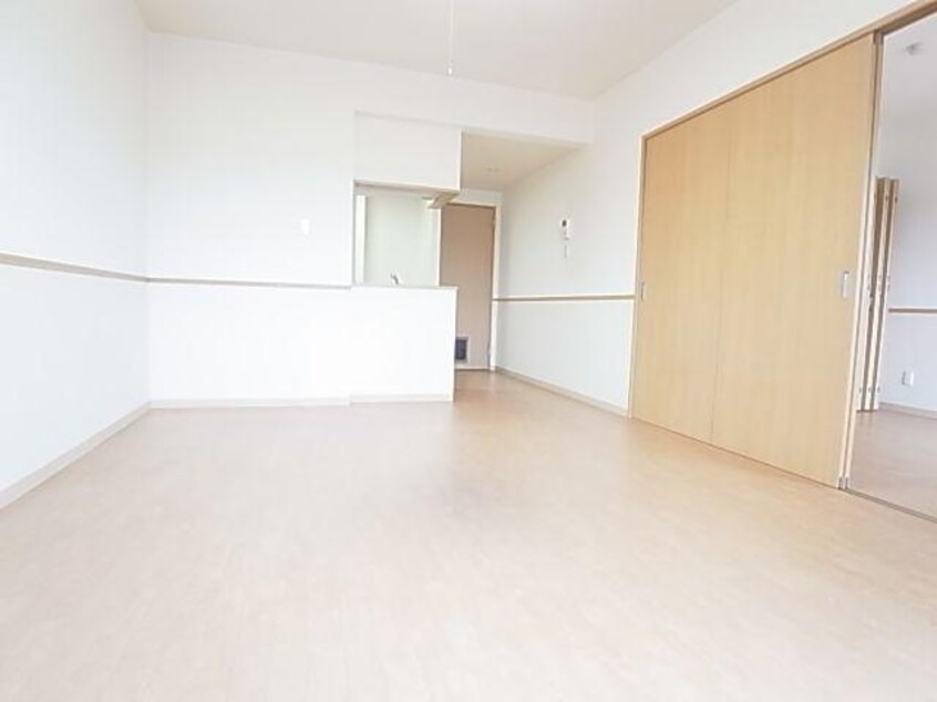  東海道本線/草薙駅 徒歩23分 2階 築15年