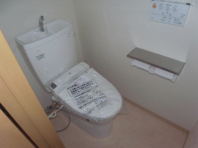  東海道本線/草薙駅 徒歩23分 2階 築15年