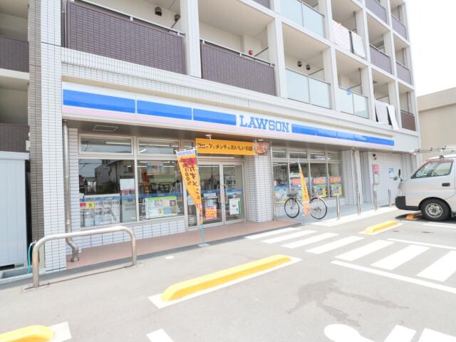 ローソン静岡東瀬名町店(コンビニ)まで878m 東海道本線/草薙駅 徒歩23分 2階 築14年