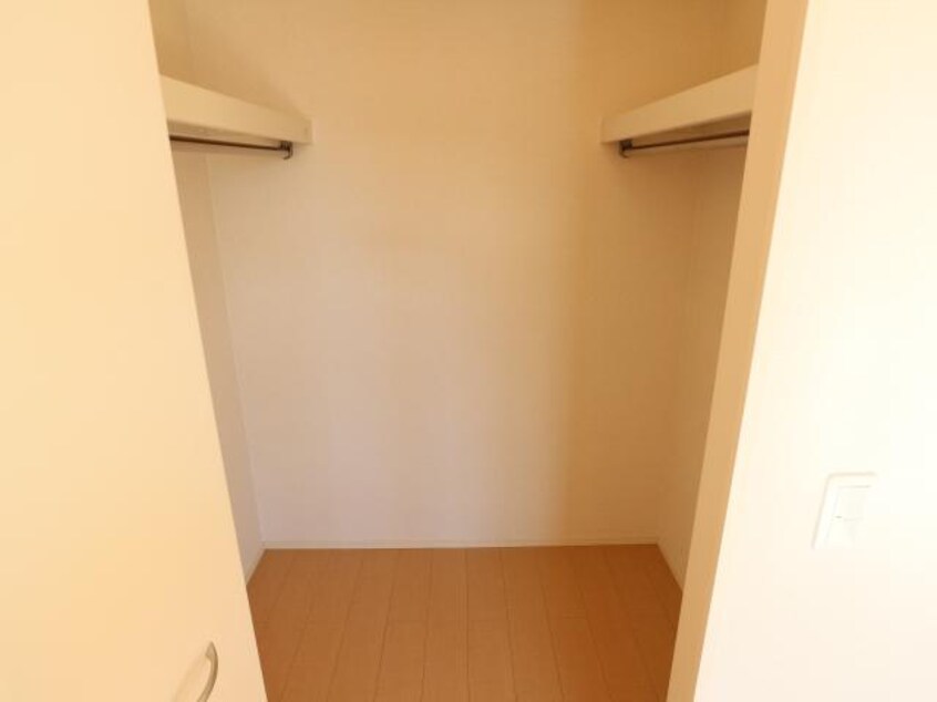  東海道本線/草薙駅 徒歩13分 2階 築15年