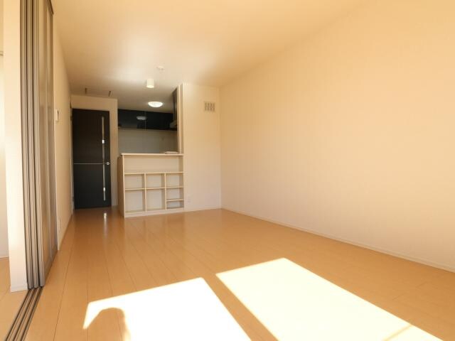  東海道本線/草薙駅 徒歩13分 2階 築15年