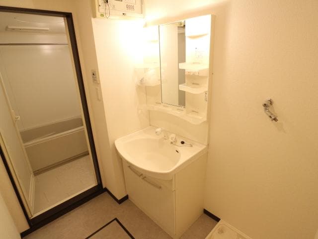  東海道本線/草薙駅 徒歩17分 1階 築17年
