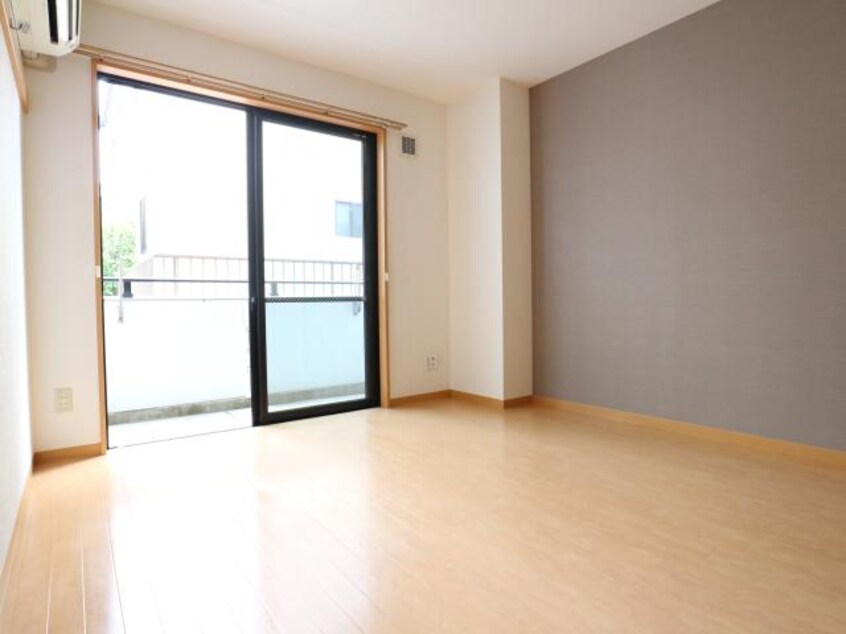  静岡鉄道静岡清水線/県立美術館前駅 徒歩3分 2階 築19年