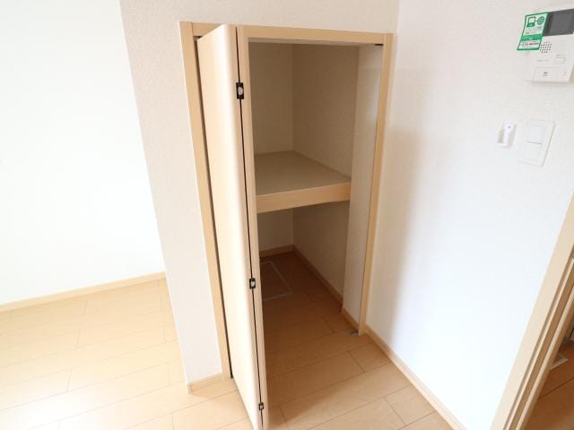  東海道本線/草薙駅 バス12分瀬名リンク西奈前下車:停歩5分 1階 築14年