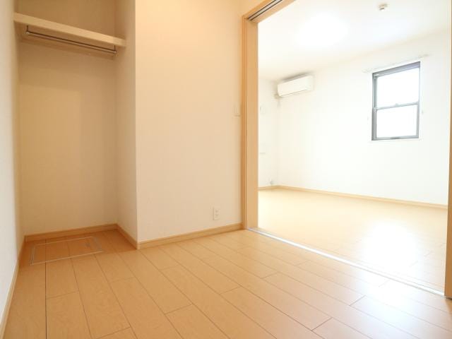  東海道本線/草薙駅 バス12分瀬名リンク西奈前下車:停歩5分 1階 築14年