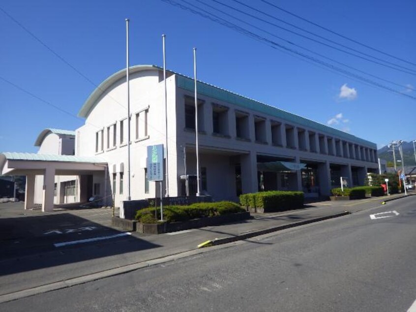 静岡市立西奈図書館(図書館)まで296m 東海道本線/草薙駅 バス12分瀬名リンク西奈前下車:停歩5分 1階 築14年
