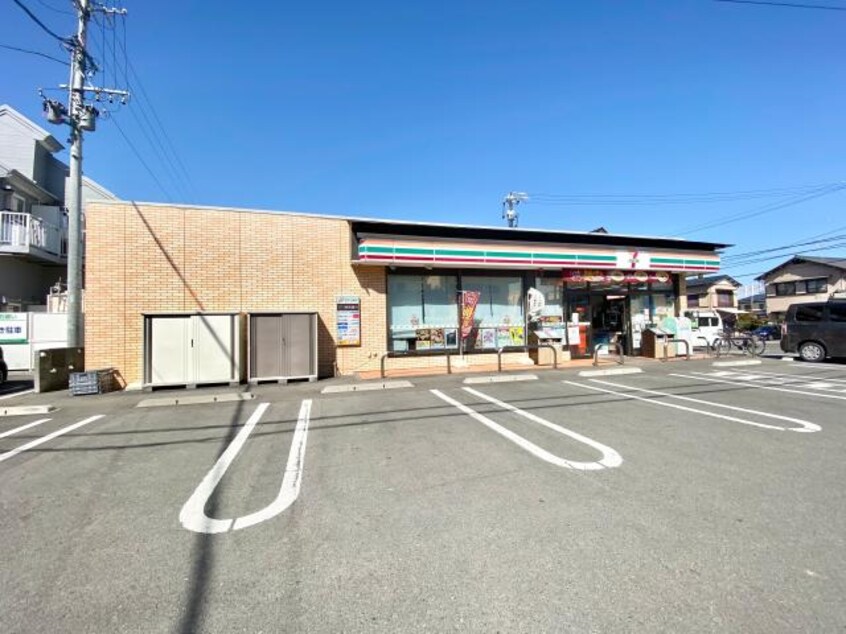 セブンイレブン静岡聖一色店(コンビニ)まで613m 東海道本線/東静岡駅 徒歩14分 5階 築18年