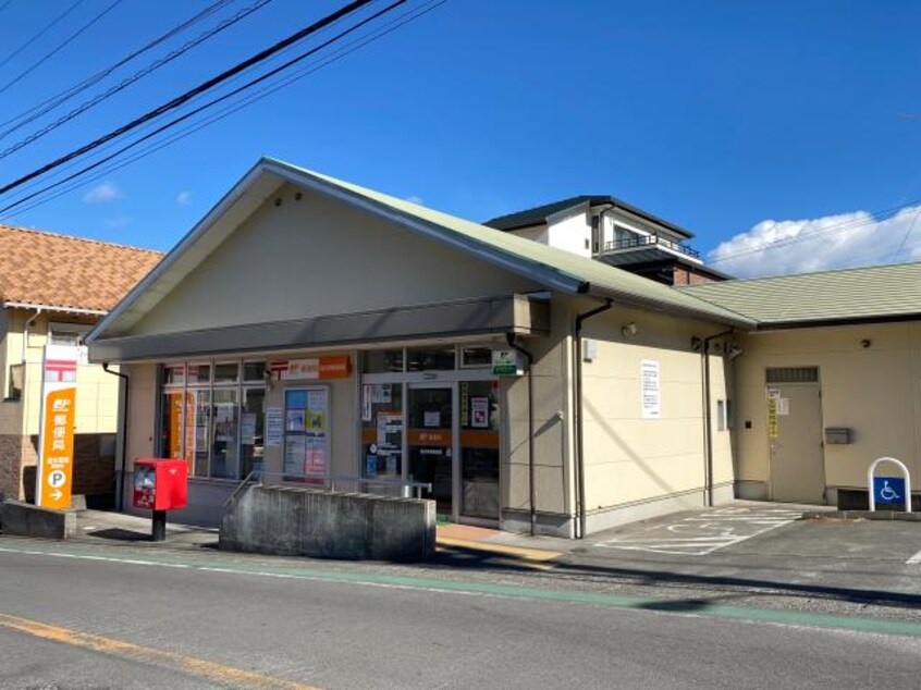 清水草薙郵便局(郵便局)まで1009m 静岡鉄道静岡清水線/県立美術館前駅 徒歩2分 1階 築31年