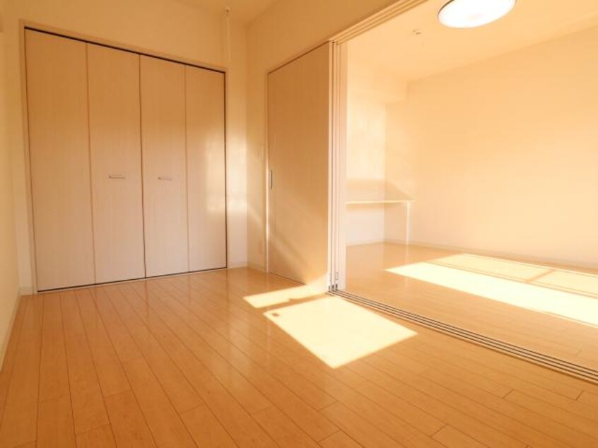  東海道本線/草薙駅 バス12分東瀬名町下車:停歩6分 1階 築14年