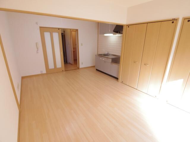  静岡鉄道静岡清水線/草薙駅 徒歩13分 1階 築23年