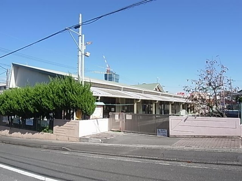 静岡市立有度西こども園(幼稚園/保育園)まで733m 東海道本線/草薙駅 徒歩8分 3階 築25年