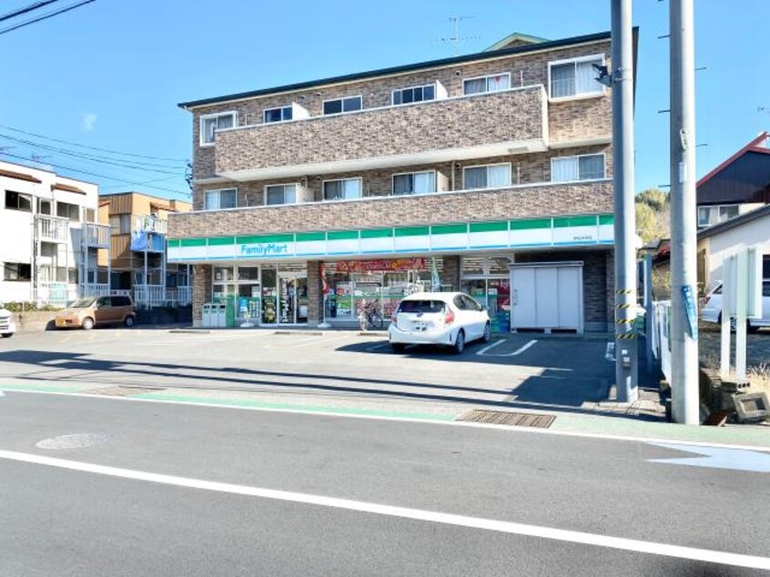 ファミリーマート瀬名中央店(コンビニ)まで474m 東海道本線/静岡駅 バス25分東部団地下車:停歩8分 2階 築30年