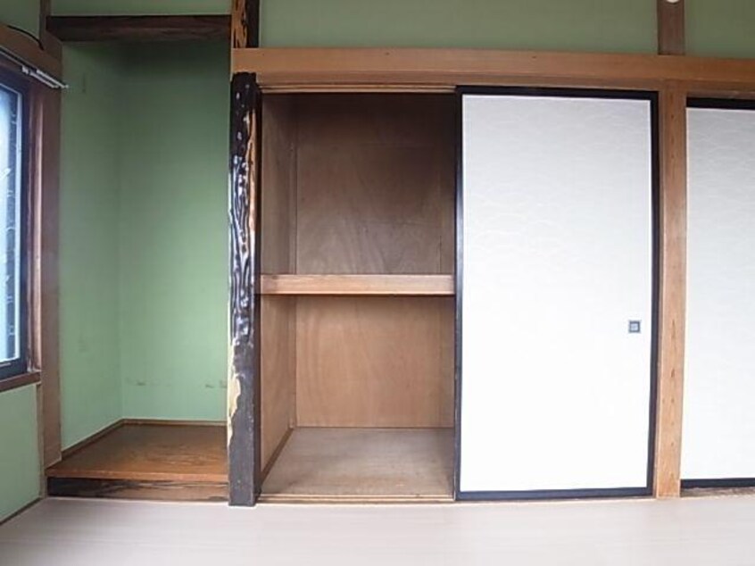  東海道本線/静岡駅 バス24分鳥坂営業所下車:停歩6分 1-2階 築48年