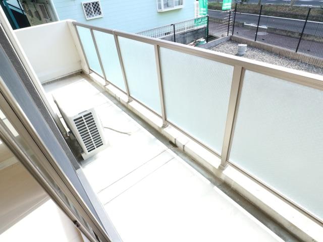  東海道本線/静岡駅 バス20分南瀬名町下車:停歩13分 1階 築13年