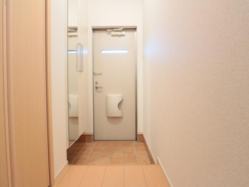  東海道本線/静岡駅 バス28分東高前下車:停歩8分 1-2階 築13年