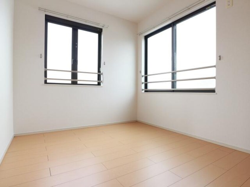  東海道本線/静岡駅 バス28分東高前下車:停歩8分 2階 築13年