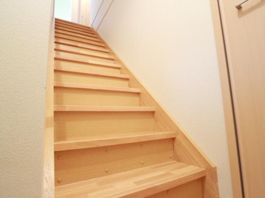  東海道本線/静岡駅 バス28分東高前下車:停歩8分 2階 築13年