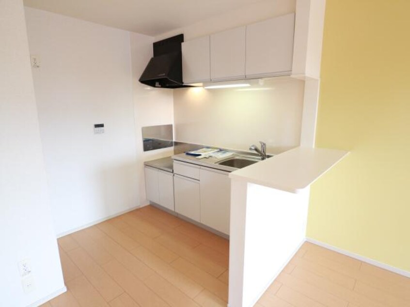  東海道本線/草薙駅 バス18分瀬名新田下下車:停歩4分 2階 築12年