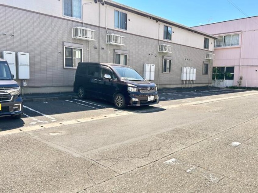  東海道本線/草薙駅 バス18分瀬名新田下下車:停歩4分 2階 築12年