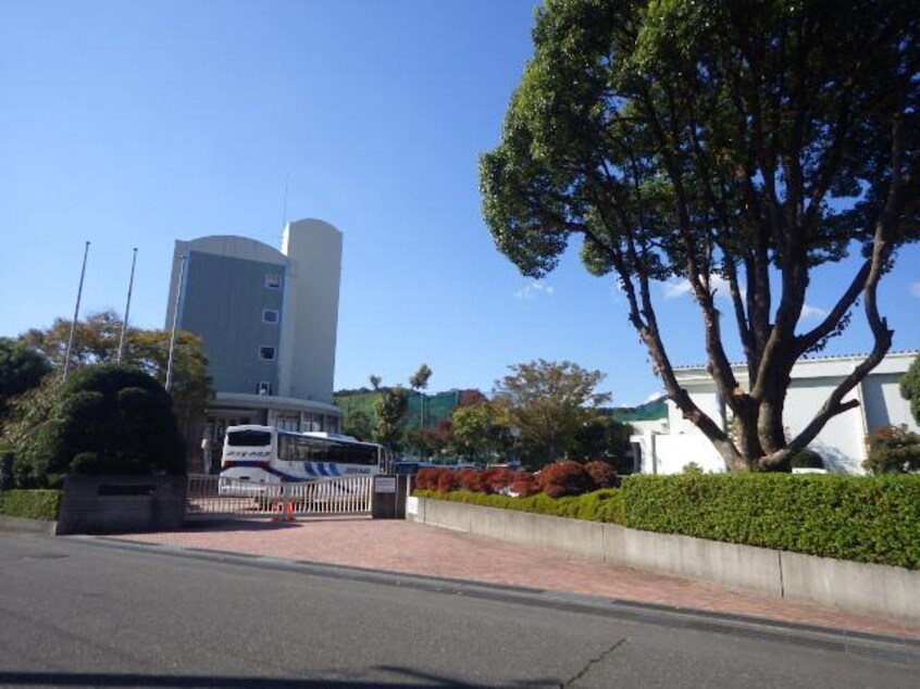 私立静岡北高校(高等学校/高等専門学校)まで906m 東海道本線/草薙駅 バス18分瀬名新田下下車:停歩4分 2階 築13年