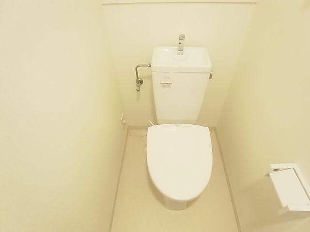  東海道本線/草薙駅 バス8分瀬名川北下車:停歩4分 2階 築12年