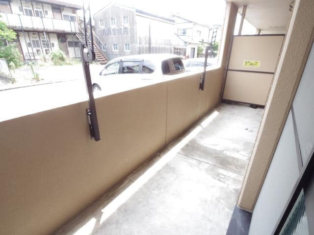  東海道本線/静岡駅 バス24分中央町下車:停歩2分 1階 築23年
