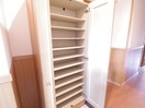 東海道本線/静岡駅 バス24分中央町下車:停歩2分 1階 築23年
