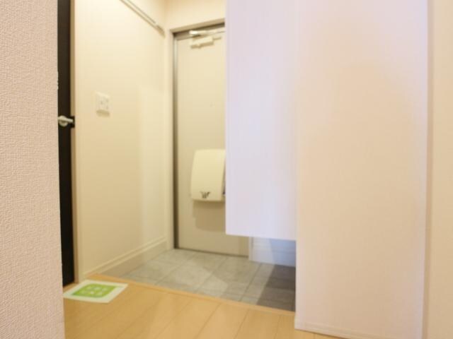 東海道本線/草薙駅 徒歩10分 1階 築11年