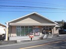 清水草薙郵便局(郵便局)まで718m 東海道本線/草薙駅 徒歩10分 1階 築11年