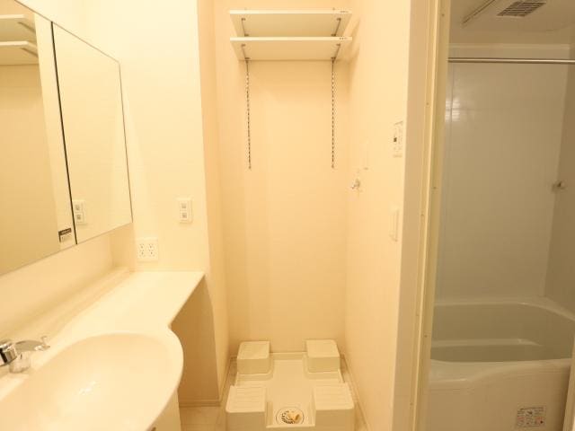  東海道本線/草薙駅 徒歩10分 1階 築11年