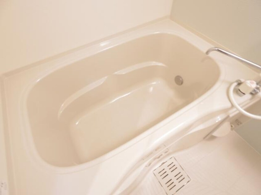  静岡鉄道静岡清水線/狐ケ崎駅 徒歩19分 1階 築11年