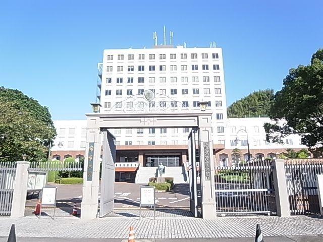 私立常葉大学短期大学部静岡瀬名キャンパス(大学/短大/専門学校)まで1381m 東海道本線/草薙駅 徒歩18分 1階 築30年