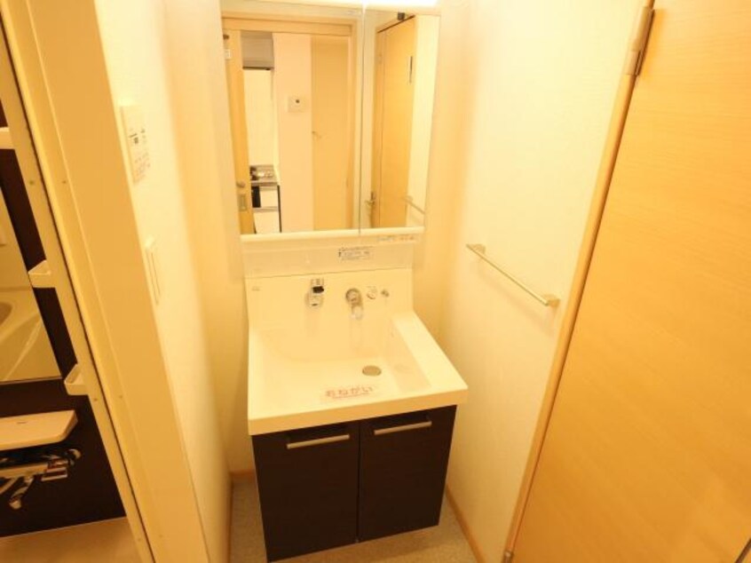  東海道本線/草薙駅 徒歩22分 3階 築11年