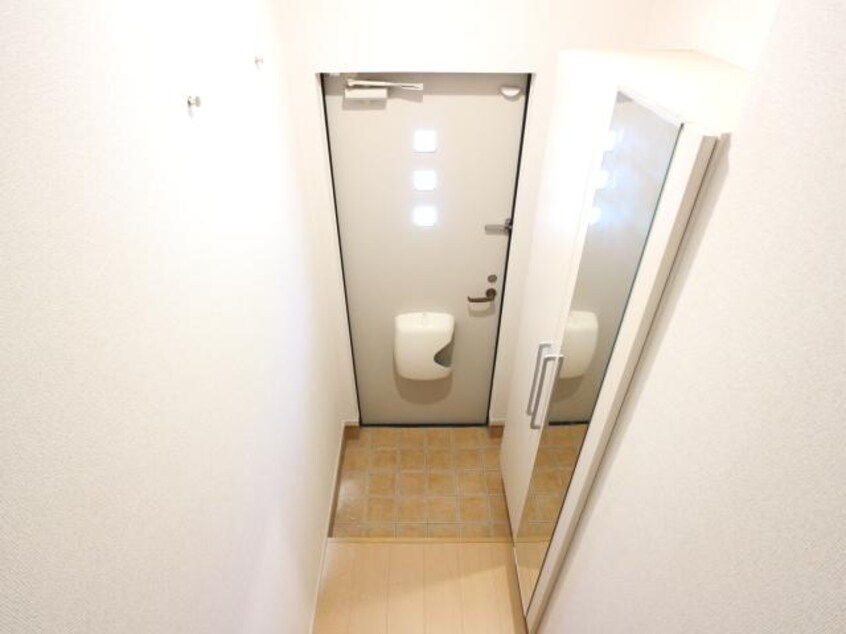  東海道本線/静岡駅 バス26分汐出町停下車:停歩5分 2階 築9年