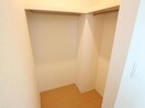  東海道本線/静岡駅 バス26分汐出町停下車:停歩5分 2階 築9年