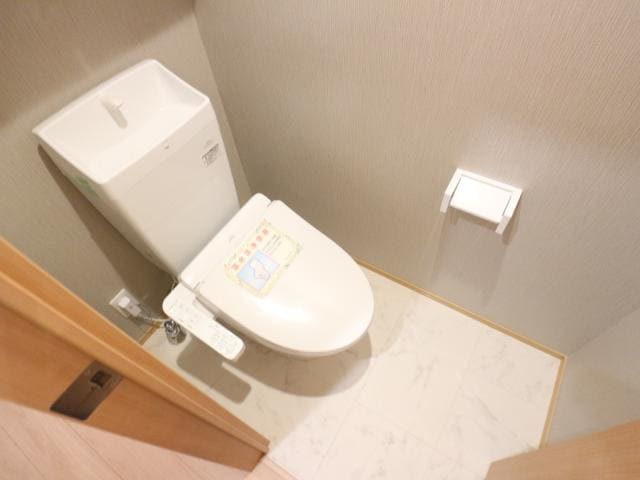  静岡鉄道静岡清水線/狐ケ崎駅 徒歩16分 1階 築10年