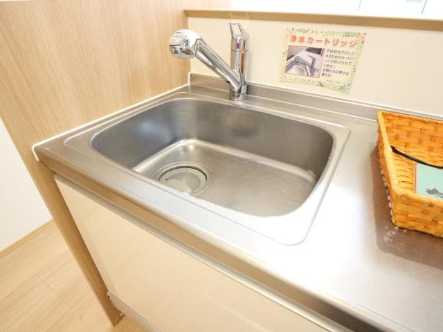  静岡鉄道静岡清水線/狐ケ崎駅 徒歩16分 1階 築10年