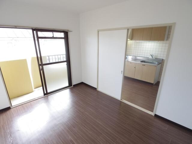  東海道本線/草薙駅 徒歩20分 2階 築31年