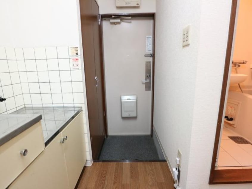  静岡鉄道静岡清水線/県総合運動場駅 徒歩14分 1階 築27年