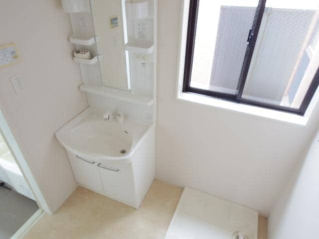  静岡鉄道静岡清水線/県総合運動場駅 徒歩8分 2階 築18年