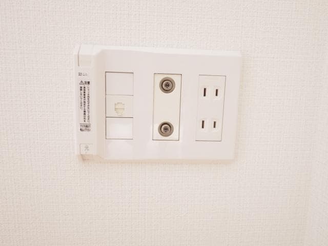  静岡鉄道静岡清水線/県総合運動場駅 徒歩8分 2階 築18年