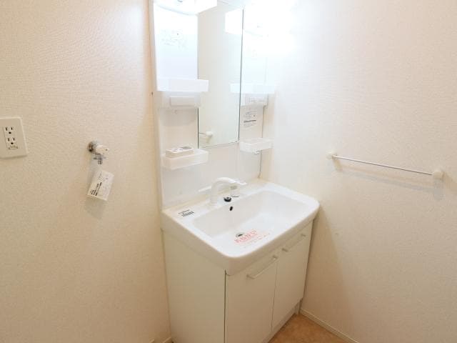  静岡鉄道静岡清水線/県立美術館前駅 徒歩18分 1階 築9年