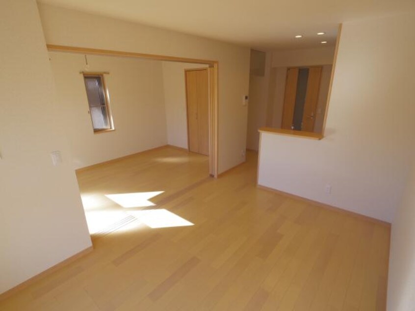  静岡鉄道静岡清水線/新静岡駅 バス17分瀬名川一丁目下車:停歩3分 2階 築9年