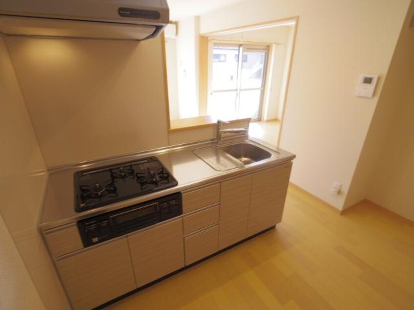  静岡鉄道静岡清水線/新静岡駅 バス17分瀬名川一丁目下車:停歩3分 2階 築9年