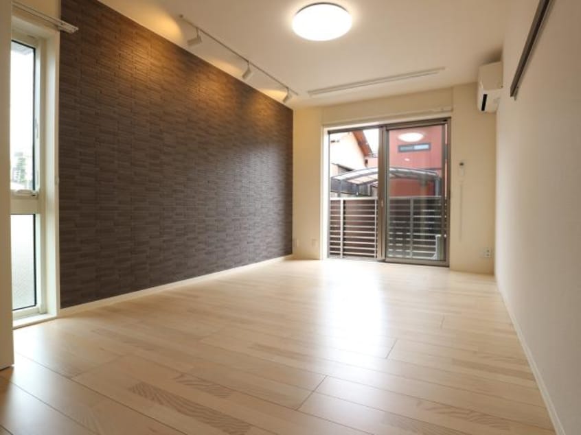  静岡鉄道静岡清水線/草薙駅 徒歩7分 1階 築8年