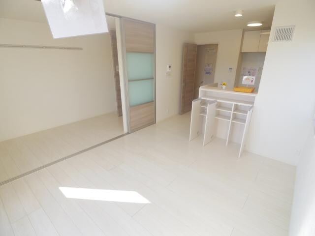  東海道本線/草薙駅 徒歩20分 2階 築9年