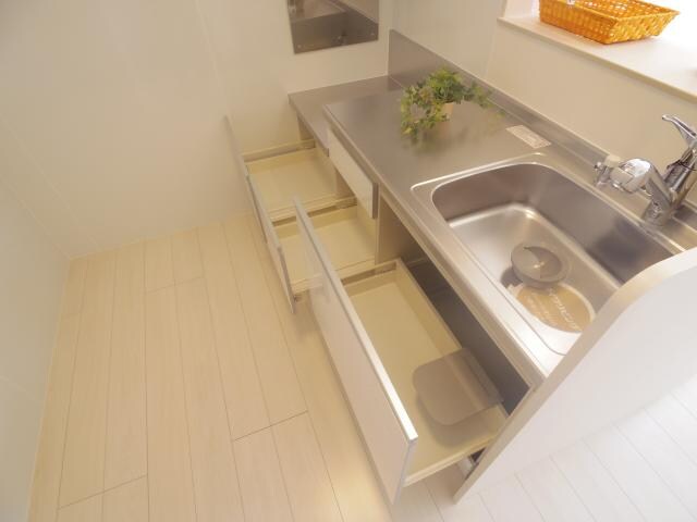  東海道本線/草薙駅 徒歩20分 2階 築9年