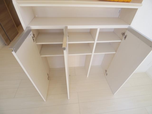  東海道本線/草薙駅 徒歩20分 2階 築9年