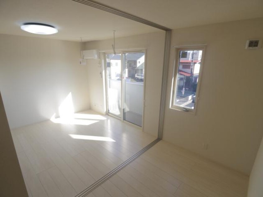  東海道本線/草薙駅 徒歩20分 2階 築9年