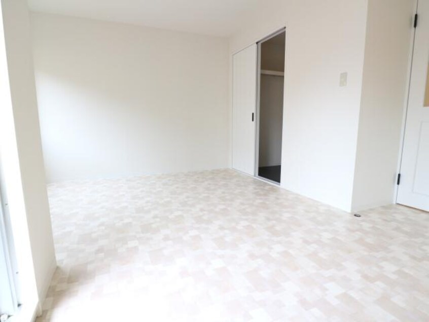  静岡鉄道静岡清水線/県総合運動場駅 徒歩17分 2階 築40年